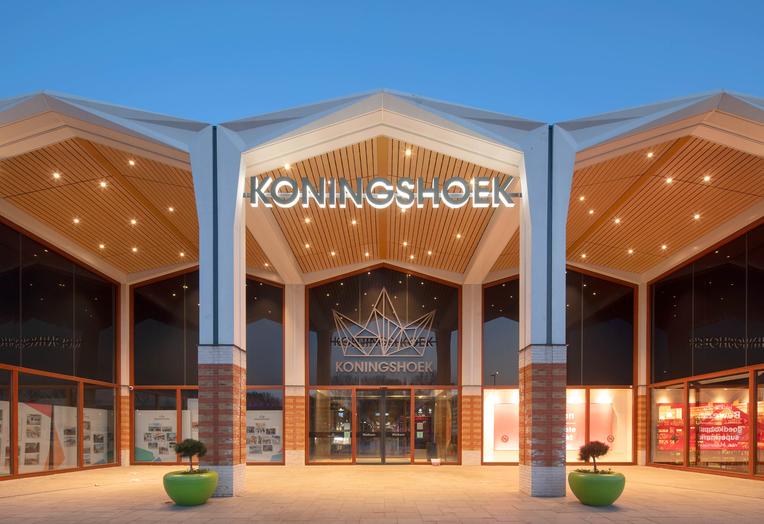 Shopping Mall Koningshoek, Maassluis
